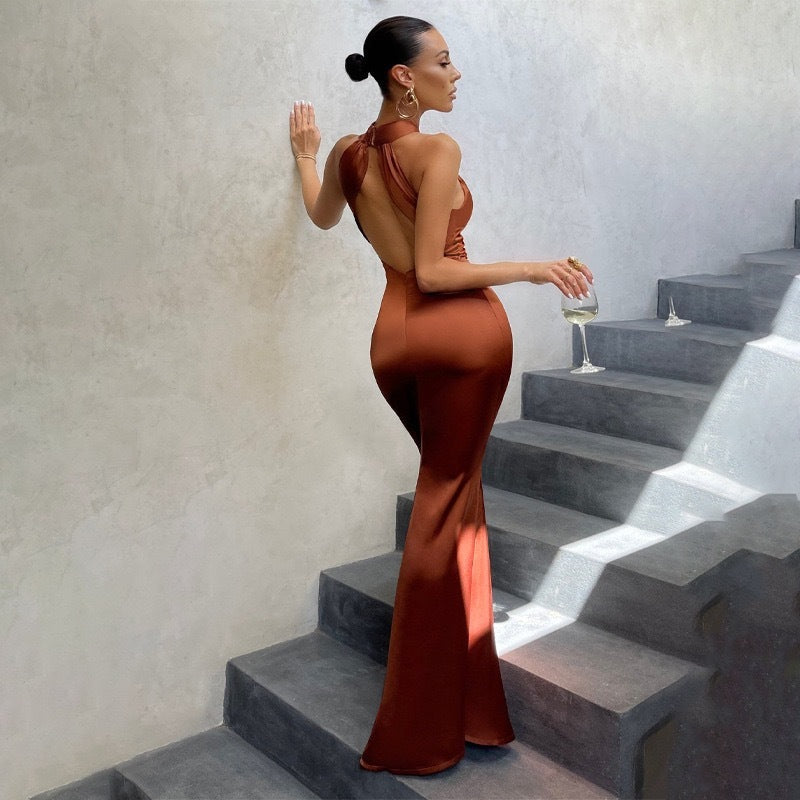 Gelira | Damen Maxikleid mit Meerjungfrau Schnitt und offenem Rücken