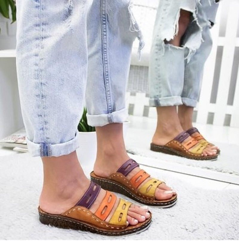 Ella | Sandalen mit Riemen und dicker Sohle und Form