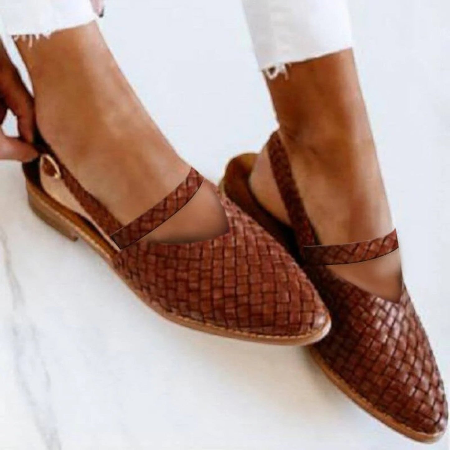 Katrin | Women's sandals with braided toe and narrow strap