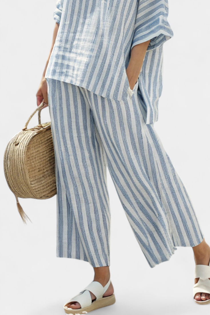 Liora | Two-piece set with striped top and loose-fitting trousers