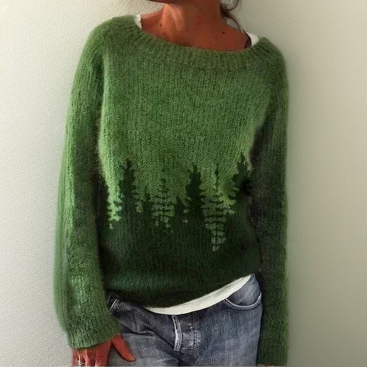 Chiara | Damen weites Strick-Oberteil mit Waldmotiv und Rundhals