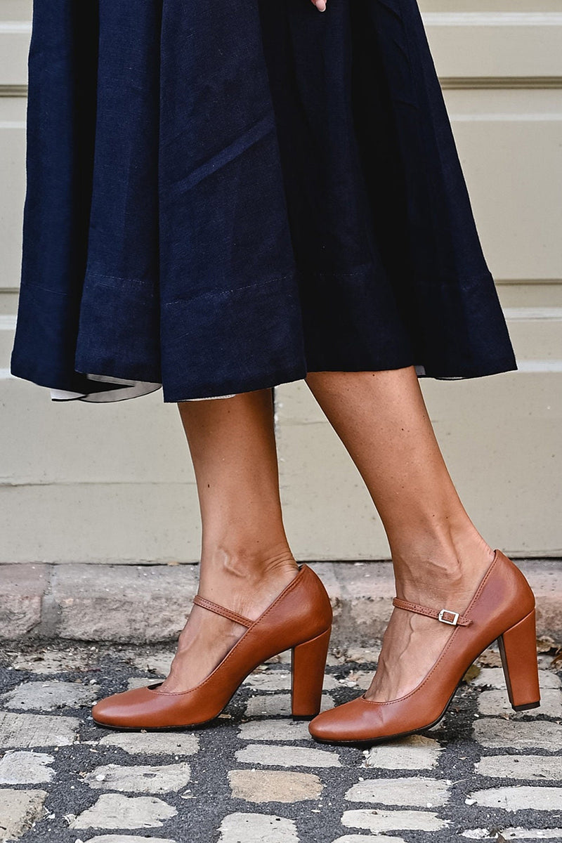 Gisela | Women's pumps with block heel and ankle strap