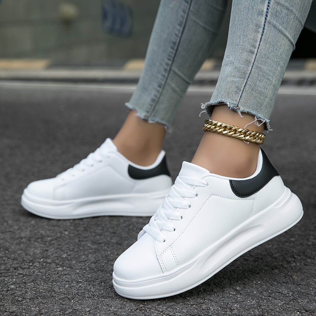 Carla | Damen weiße Ledersneaker mit Schnürung