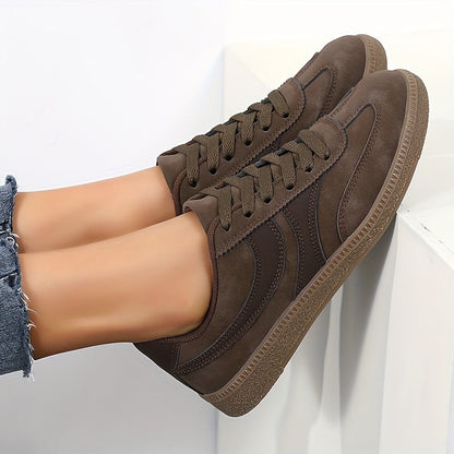 Gertrud | Sneakers vintage da donna con lacci e suola piatta