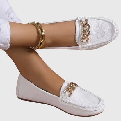 Mara | Damen orthopädische Slip-On Loafer mit Kette und Form