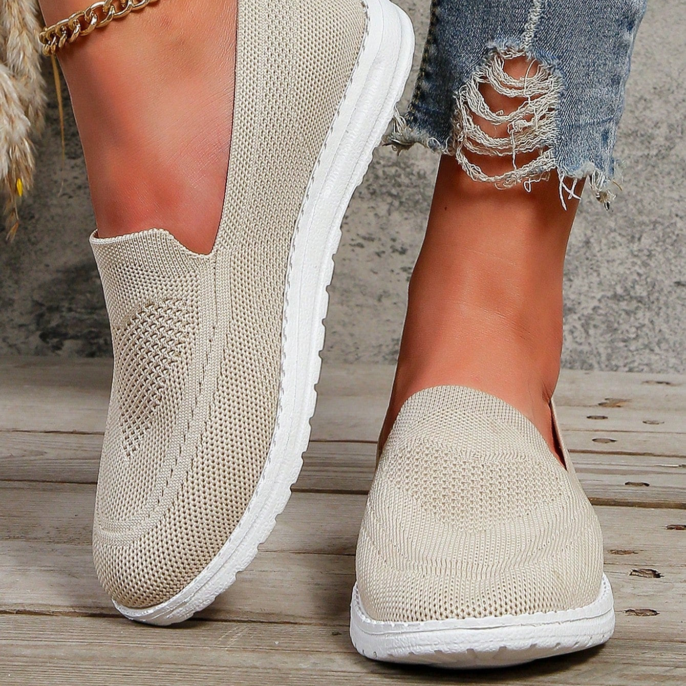 Celia | Damen Slip-On Sneaker mit Mesh und dicker Sohle und Form