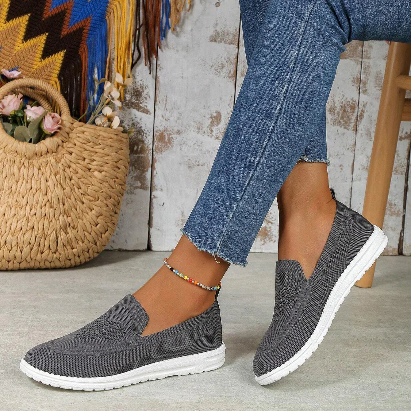 Celia | Damen Slip-On Sneaker mit Mesh und dicker Sohle und Form