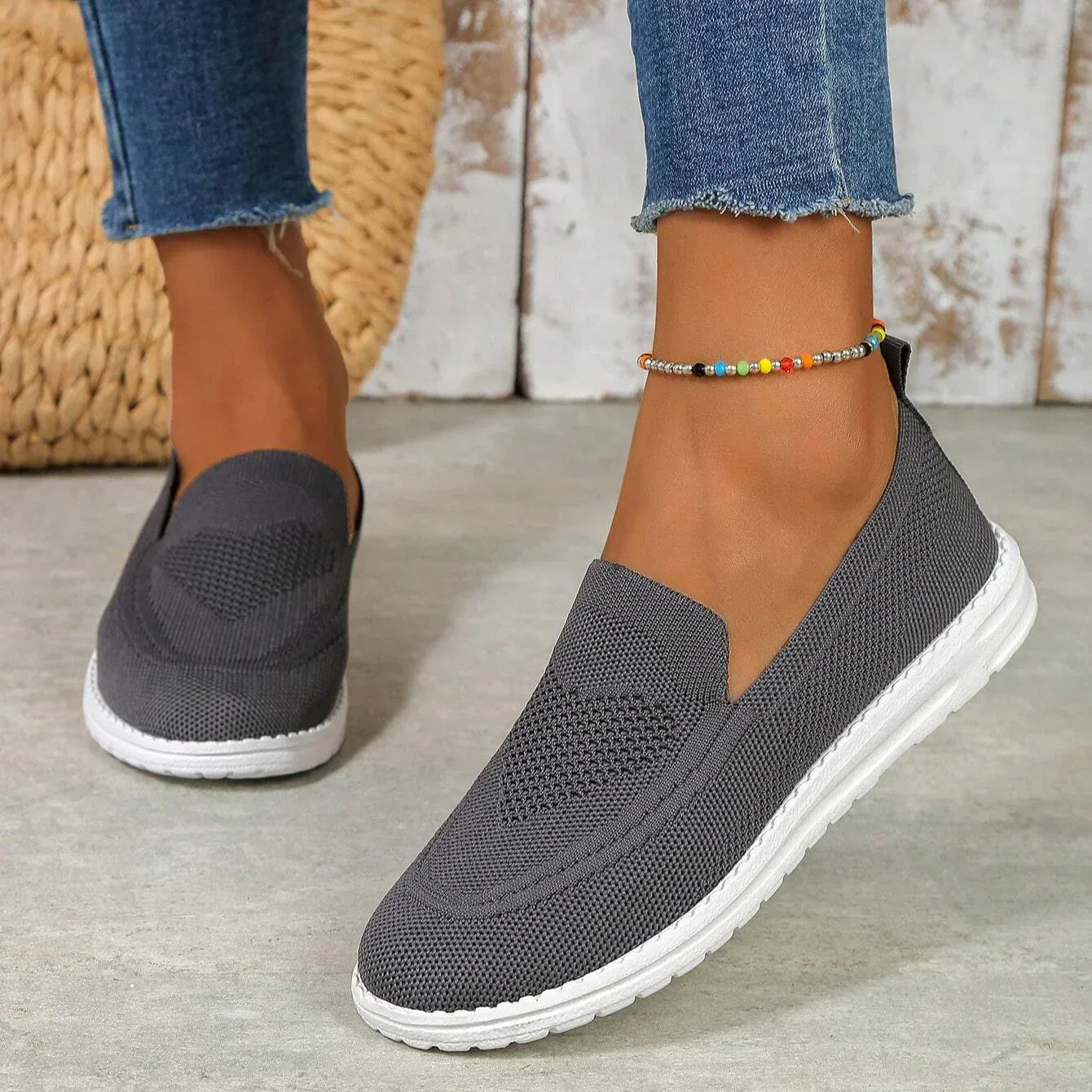 Celia | Damen Slip-On Sneaker mit Mesh und dicker Sohle und Form