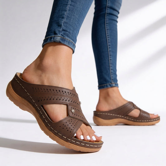Alina | Orthopedic sandals with straps and perforation