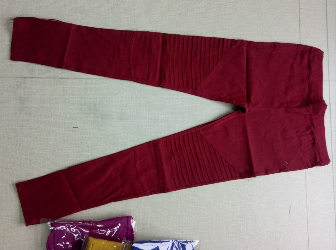 Seraina | Figurbetonte Leggings mit strukturierter Kniepartie