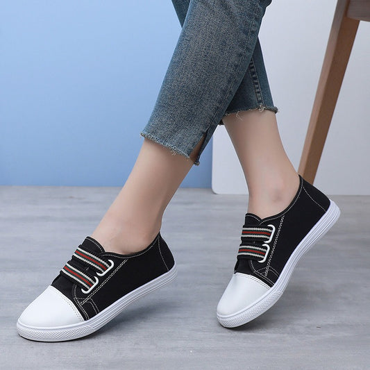 Tilda | Women's Classic Sneakers with Contrast Stitching | Modern