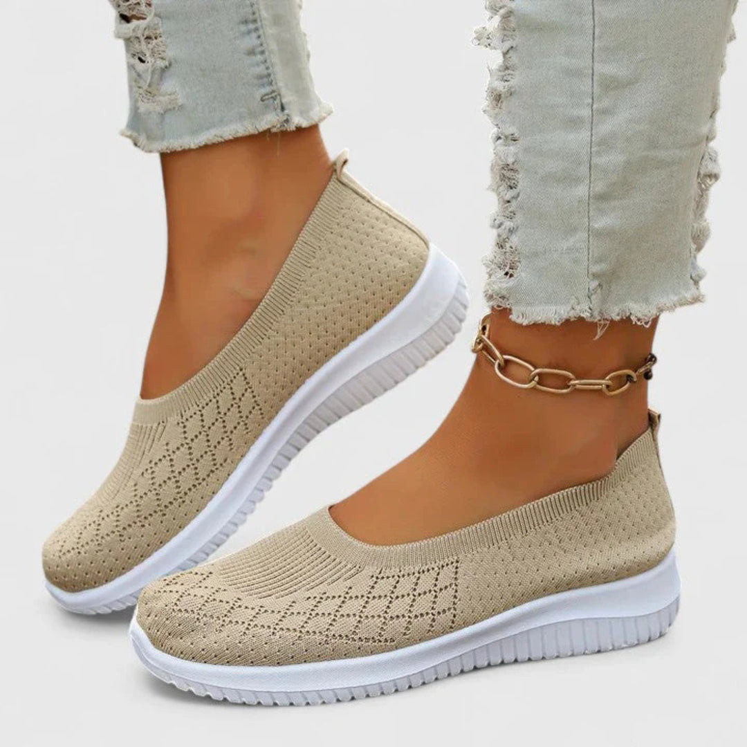 Johanna | Damen Slip-on Ballerinas mit Strick und leichter Sohle