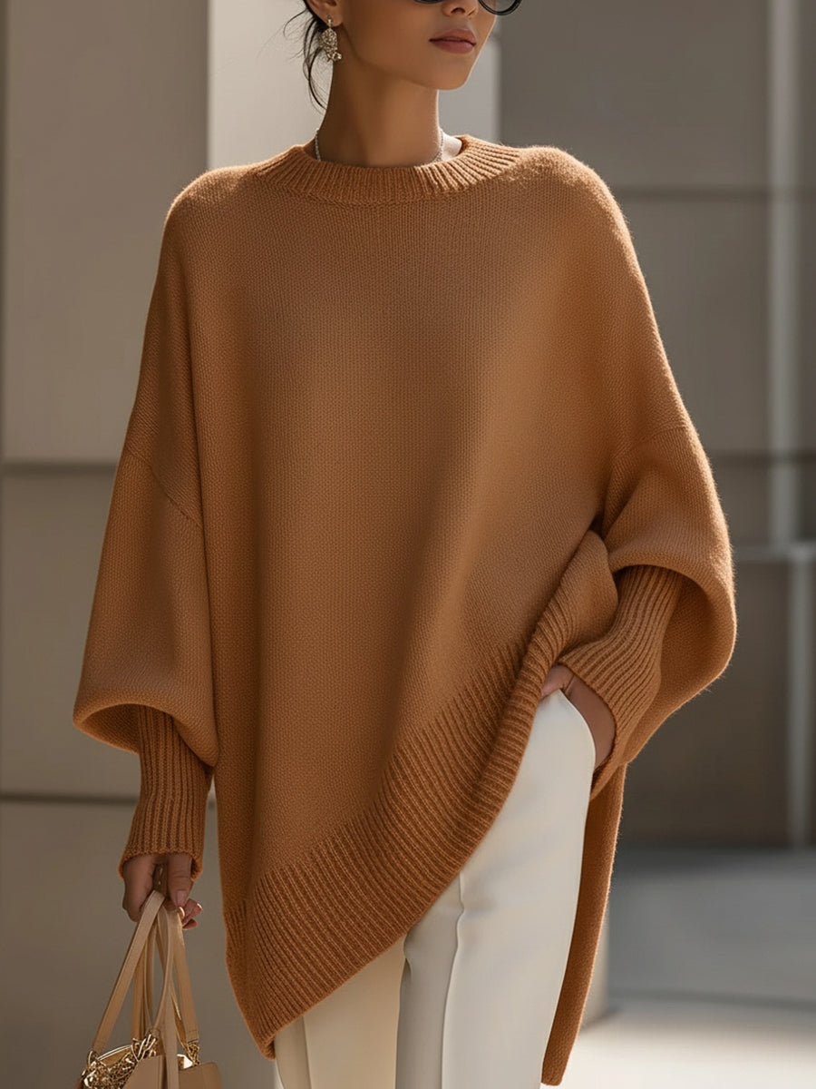 Bertha | Oversized women's poncho with round neckline | Long sleeves