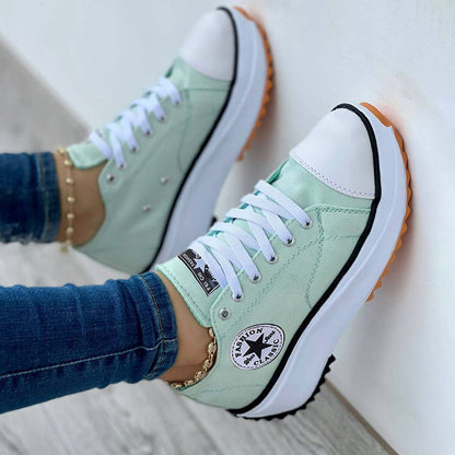 Stefanie | Orthopädische Sneaker mit Schnürung und dicker Sohle