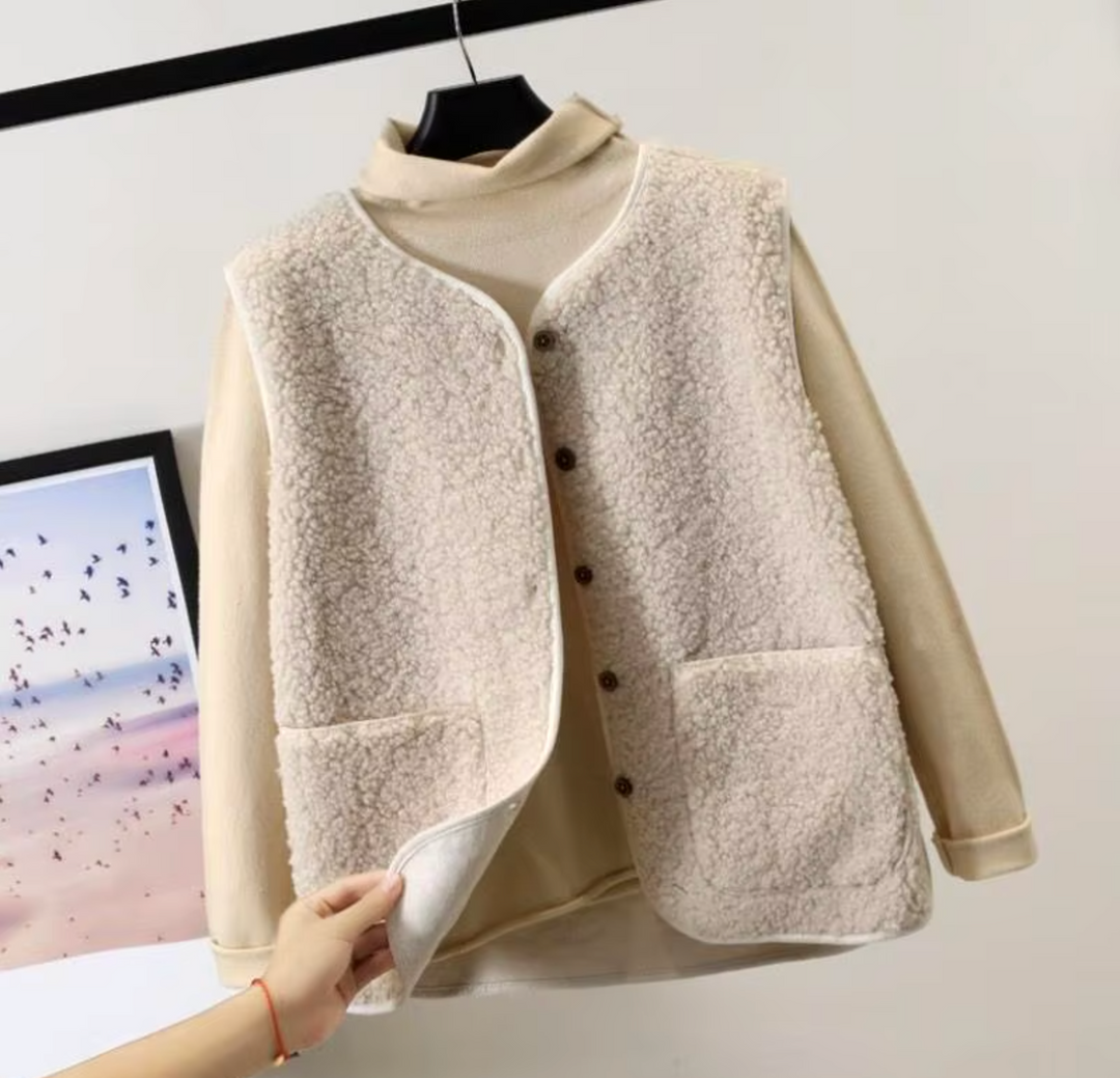 Prisca | Flauschige Damen Weste ärmellos mit Taschen | Ärmellos