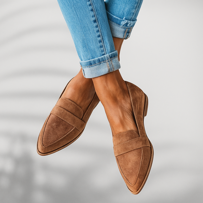 Diana | Damen Slip-On Loafer mit Spange und spitzer Form
