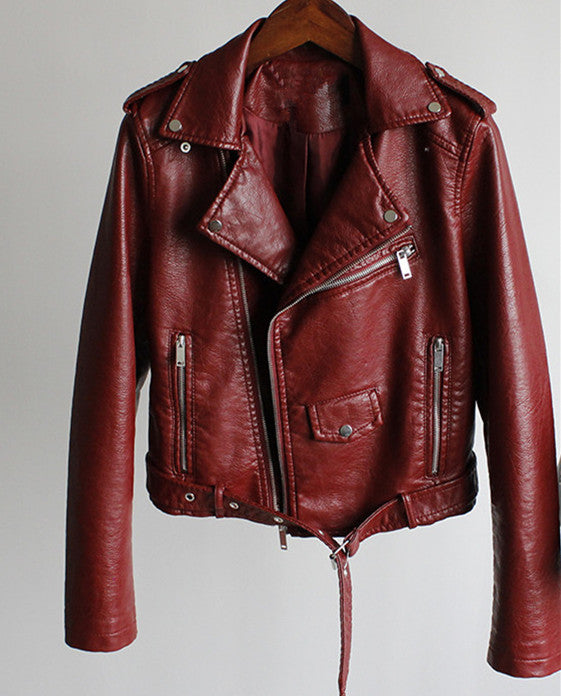 Erika | Damen Bikerjacke aus Kunstleder mit Reißverschlüssen und Gürtel