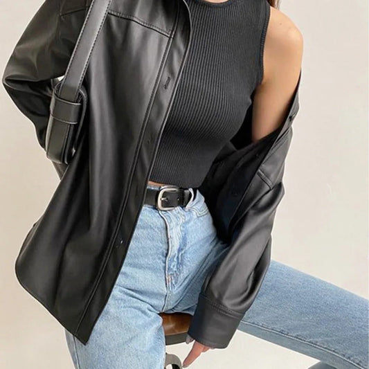 Julia | Stylish leather jacket with a button closure