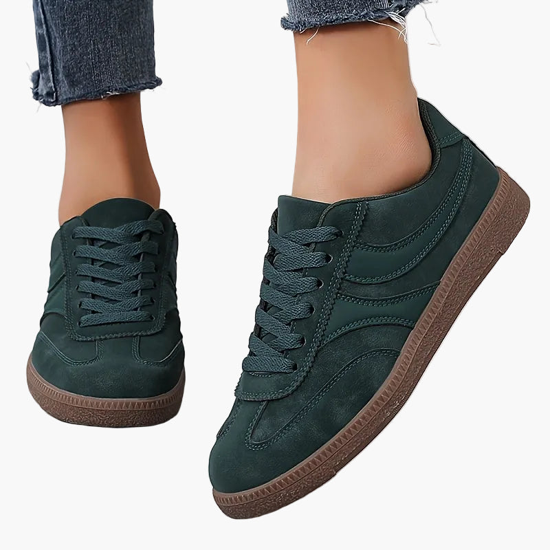 Gertrud | Sneakers vintage da donna con lacci e suola piatta