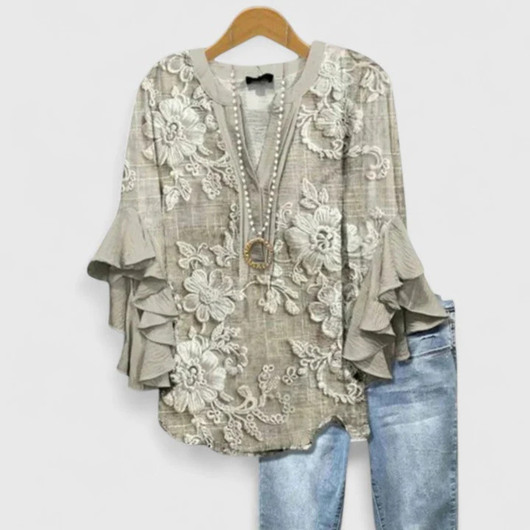 Nadine | Women's top with floral pattern and ruffled sleeves