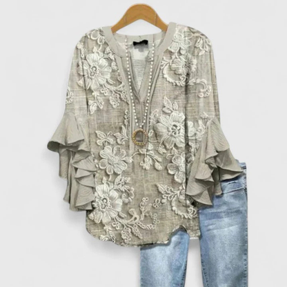 Nadine | Women's top with floral pattern and ruffled sleeves