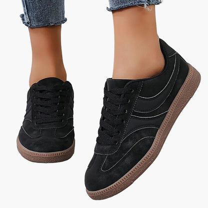 Gertrud | Sneakers vintage da donna con lacci e suola piatta