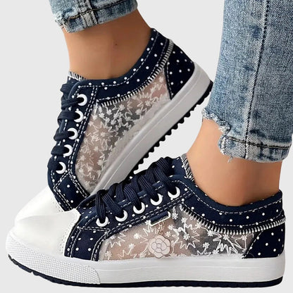 Elina | orthopädische Sneaker mit Schnürung und Muster und Form