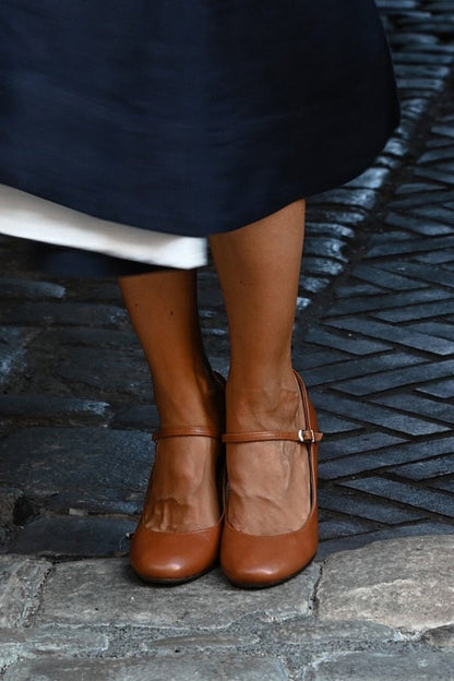 Gisela | Women's pumps with block heel and ankle strap