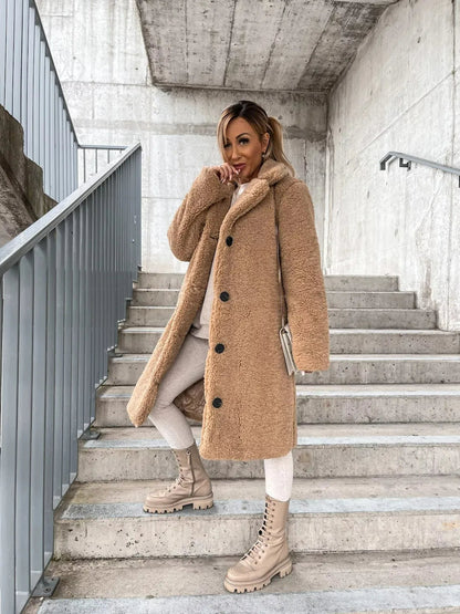 Anna | Plüsch-Trenchcoat in langer Passform