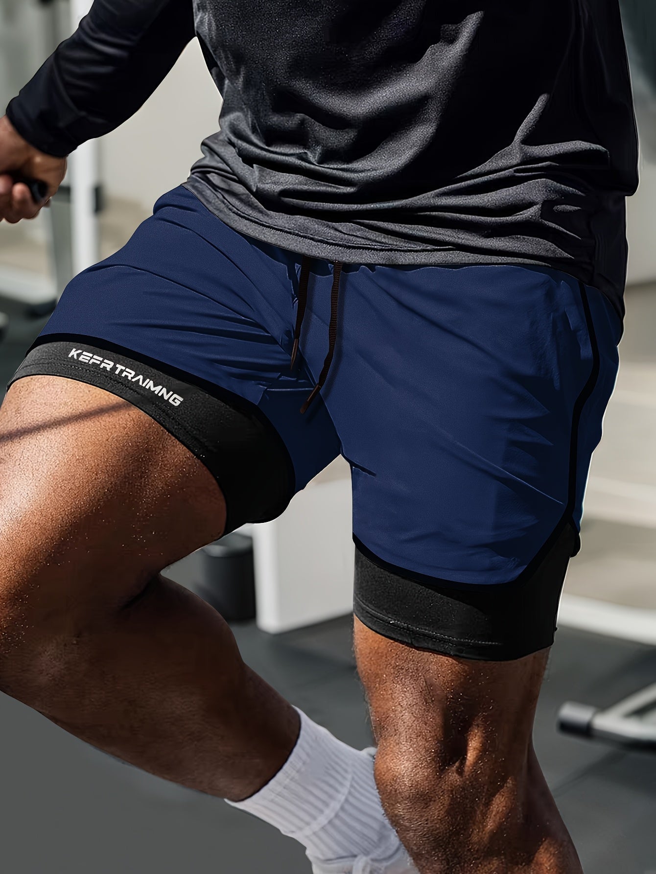 Dominik | Herren atmungsaktive kurze Trainingsshort