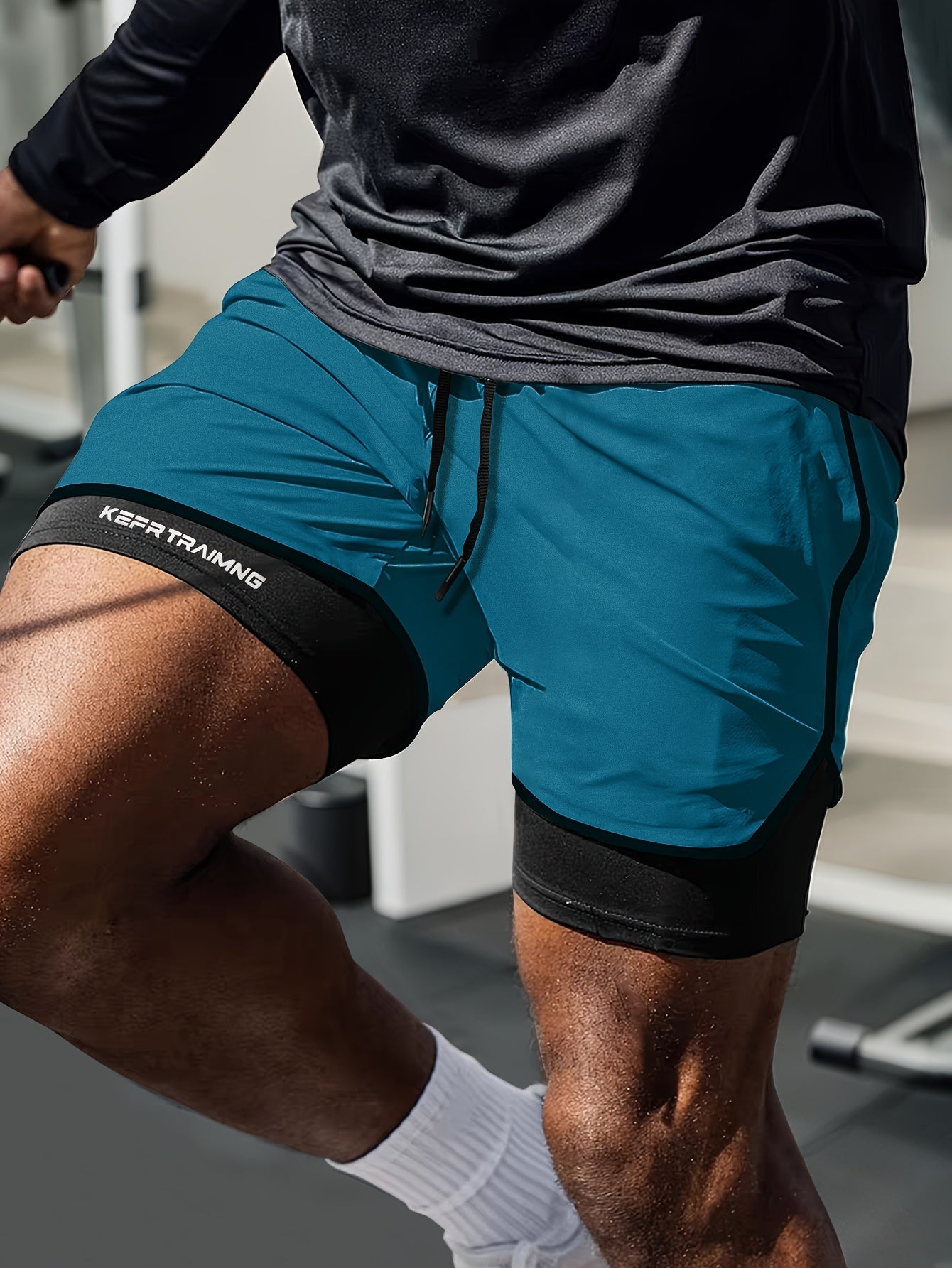Dominik | Herren atmungsaktive kurze Trainingsshort