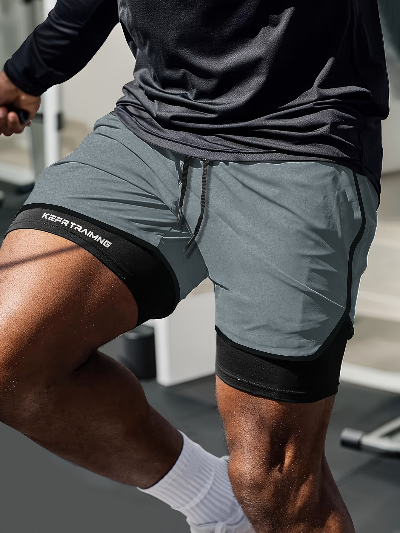 Dominik | Herren atmungsaktive kurze Trainingsshort