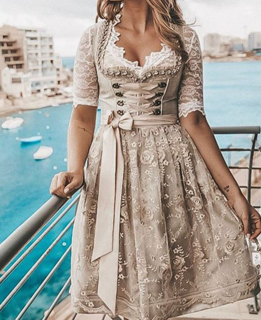 Josiane | Damen Dirndl mit Schleifenband und Spitzenärmeln