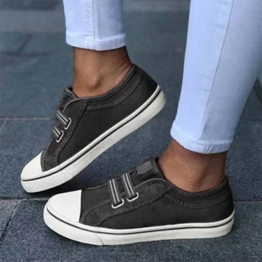 Tilda | Women's Classic Sneakers with Contrast Stitching | Modern