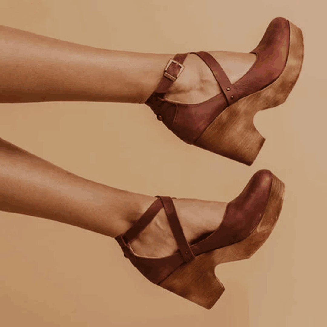 Clara | Décolleté eleganti da donna con zeppa e cinturino anteriore