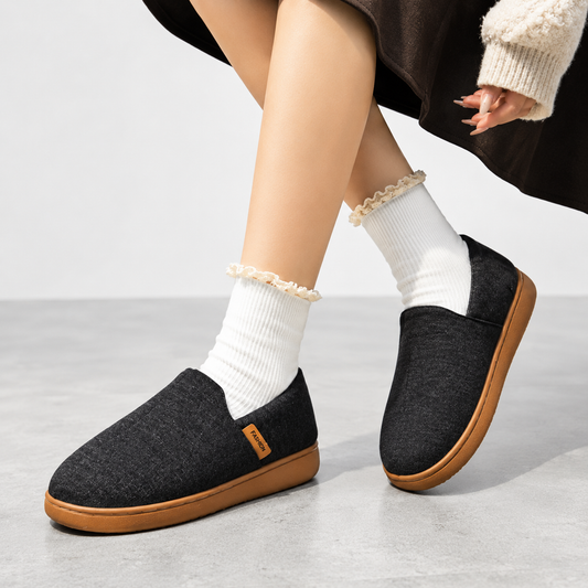 Verena | Damen warme Hauseschuhe mit rutschfester Sohle und Plüschfutter