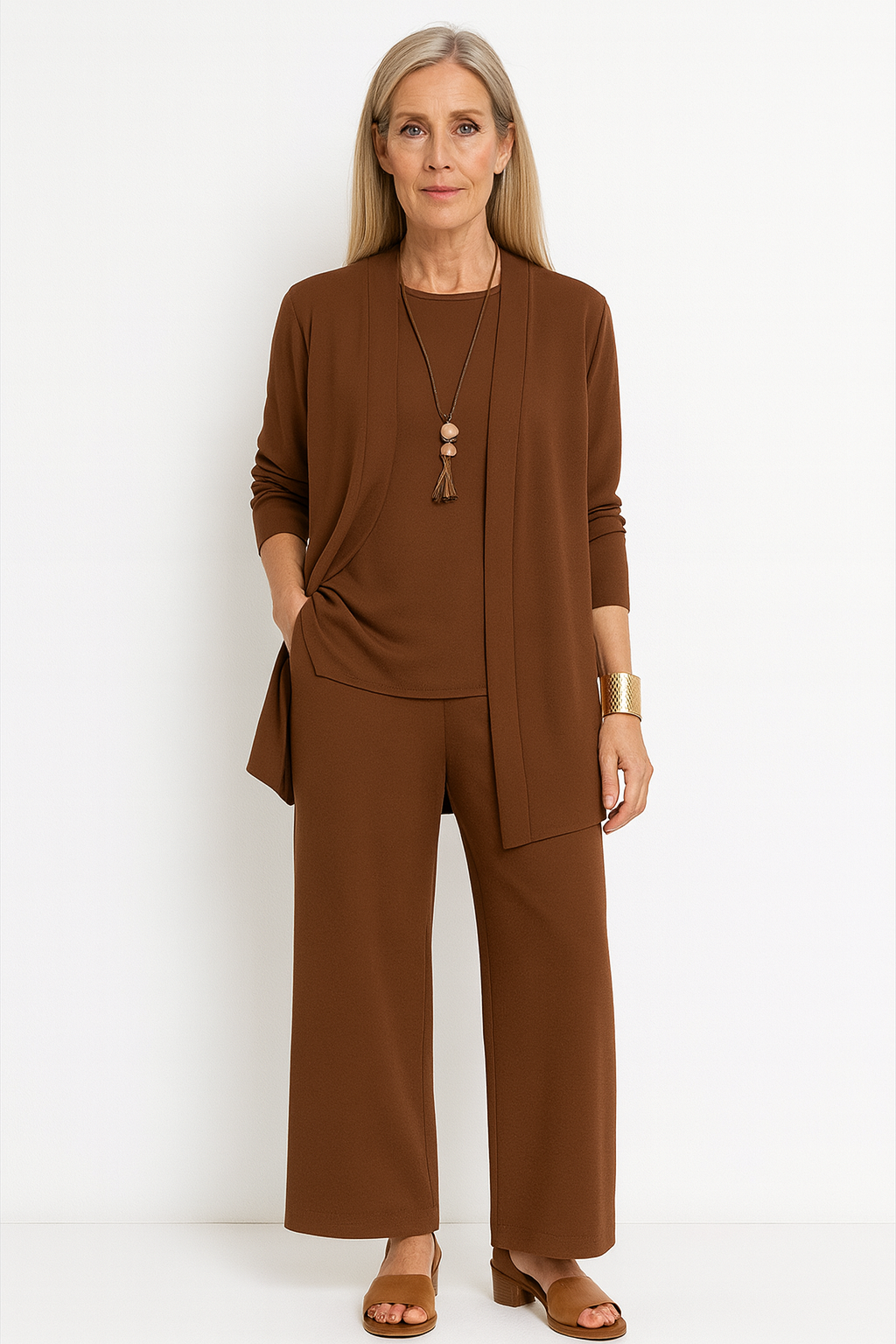 Alvara | Dreiteiliges Set mit Cardigan, Oberteil und Gerader Hose