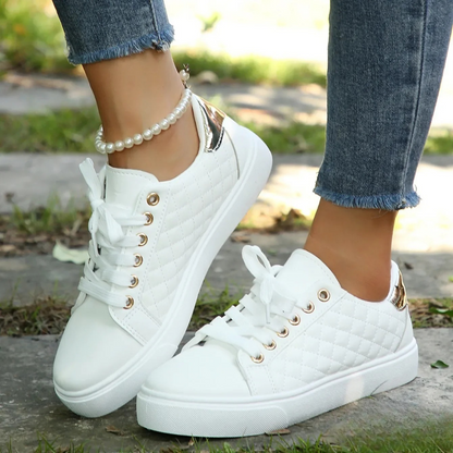 Tabea | Klassische Sneaker mit Gestepptem Design