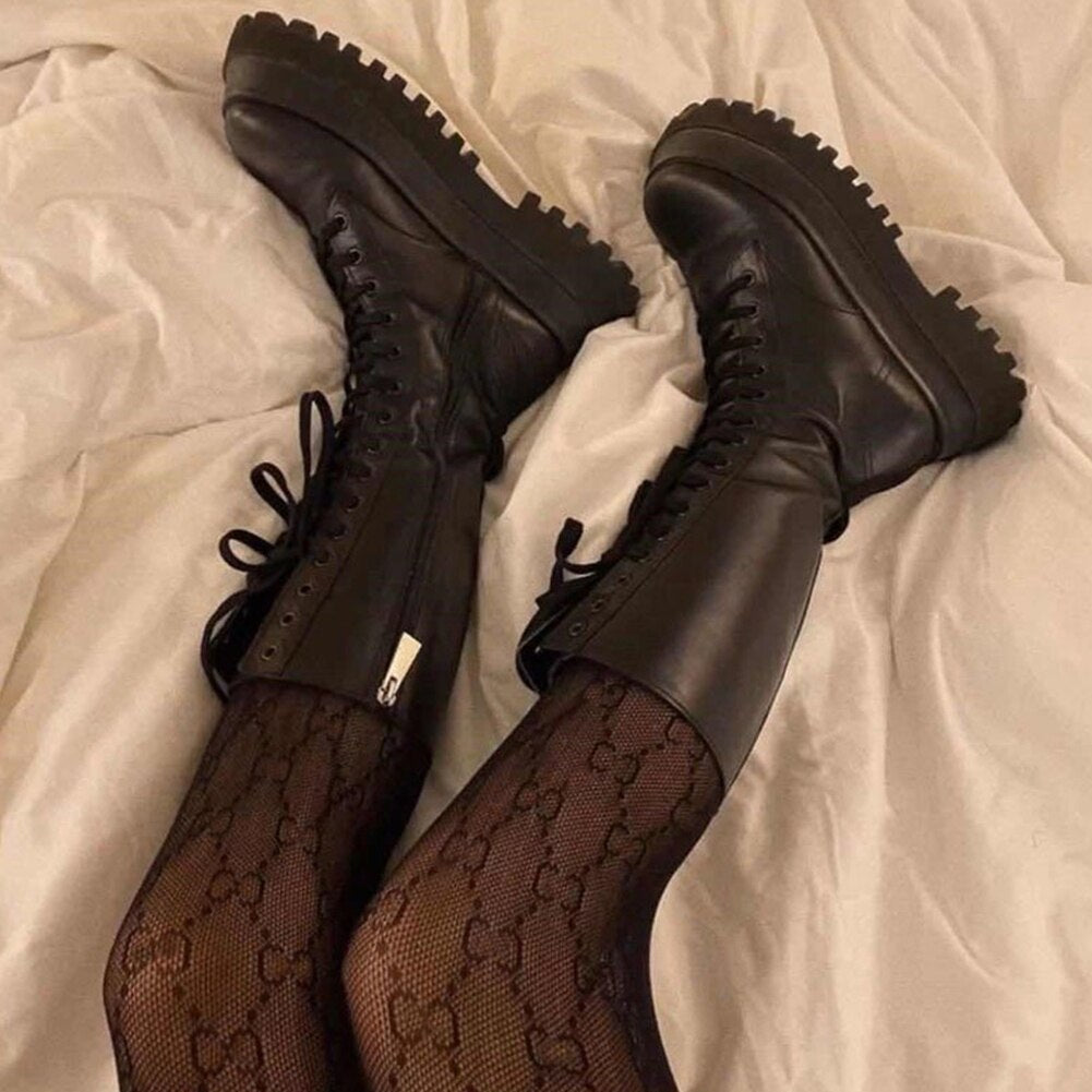 Anna | Damen schwarze Schnürboots mit grober Sohle