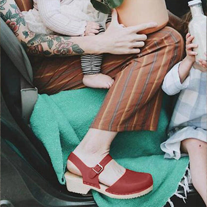 Emma | Orthopädische Braune Keilsandaletten