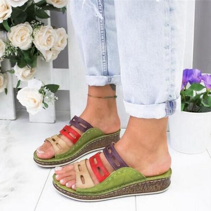 Ella | Sandalen mit Riemen und dicker Sohle und Form