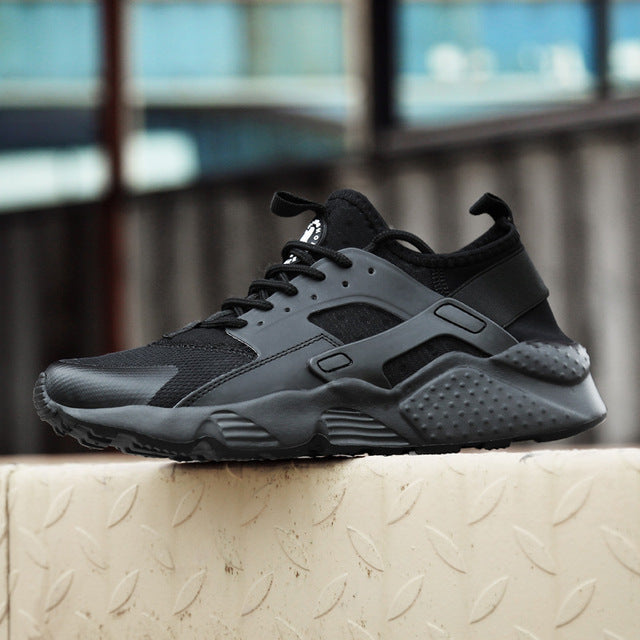 Hannes | atmungsaktive Sommer-Sneaker in Schwarz-Weiß