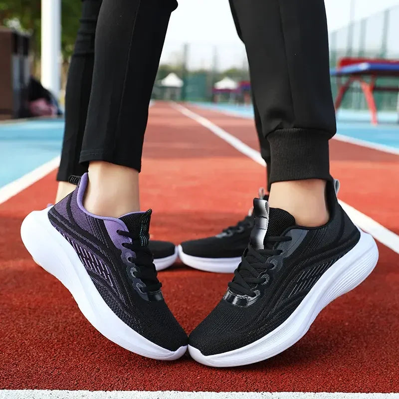 Lena | Damen Sneaker mit Schnürung und dicker Sohle und Form