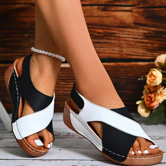 Tanja | Women's orthopedic sandals with crisscross straps and open design