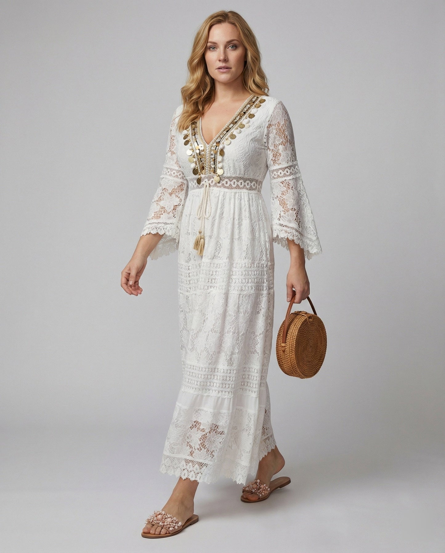 Maria | Maxikleid mit Spitze und ausgestellten Ärmeln