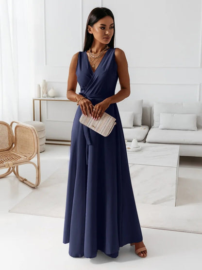 Ottilia | Modernes Damen-Maxikleid mit V-Ausschnitt | Maxi