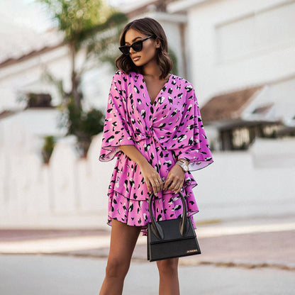 Leonie | Chic Minikleid mit V-Ausschnitt und floralem Print