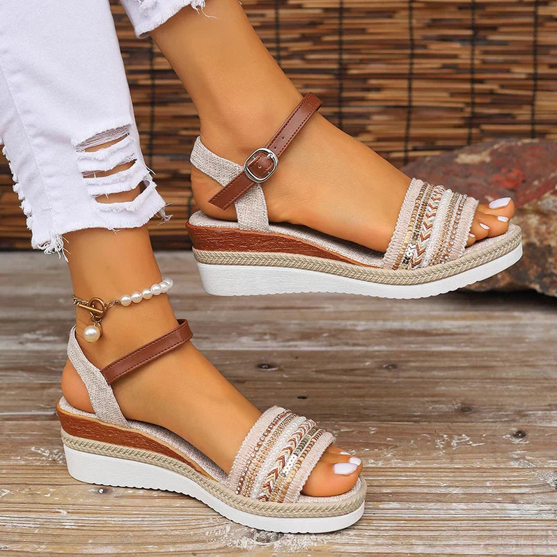 Talmera | Summer sandals with wedge sole and straps