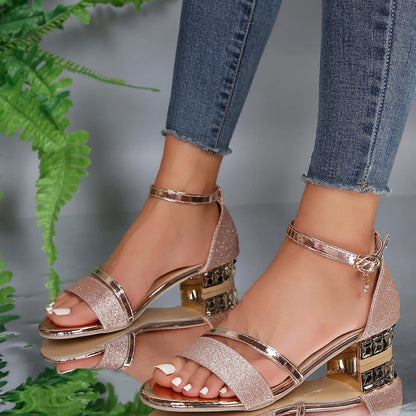 Gisela | Damen orthopädische Sandalen mit Knöchelriemen und Absatz
