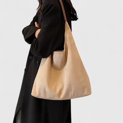 Elara | Women's shoulder bag in a minimalist design